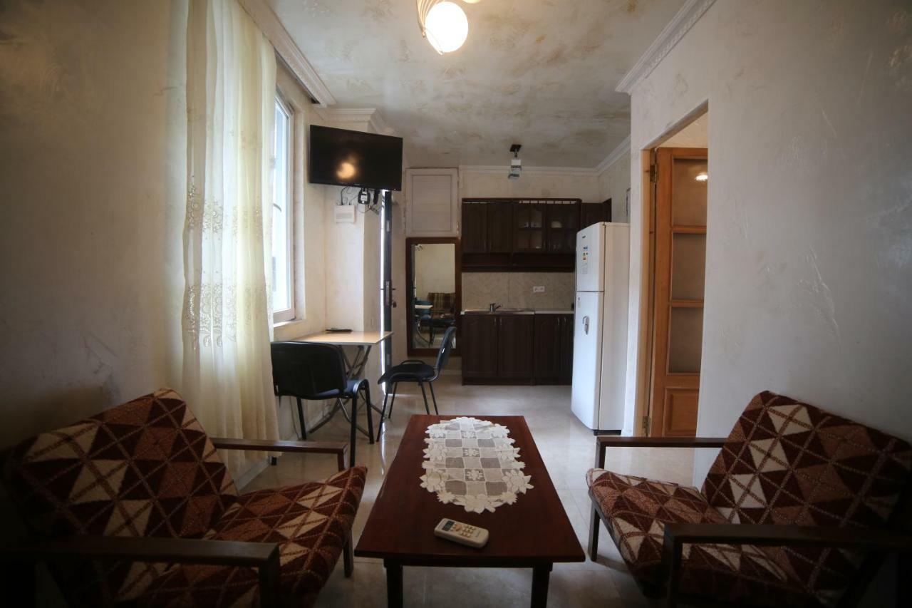 באטומי Duruu'S Apartment 1 Bedroom מראה חיצוני תמונה